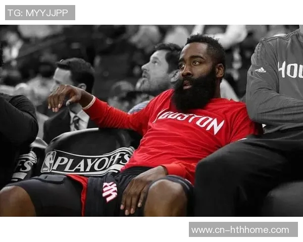 小里直言哈登季后赛表现不如韦德关键球能力存疑引发热议