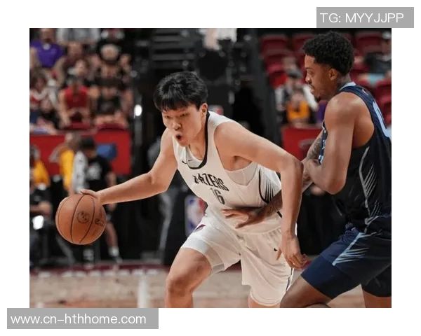 杨瀚森在第三节表现出色应该在第四节继续上场争取胜利 杨瀚森在第三节表现出色应该在第四节继续上场争取胜利